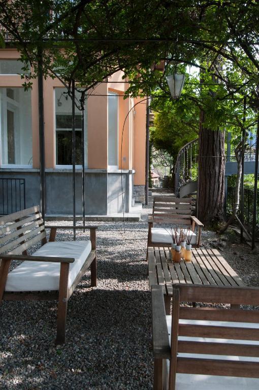 Villa Nina Relais Boutique B&B カラーテ・ウーリオ エクステリア 写真